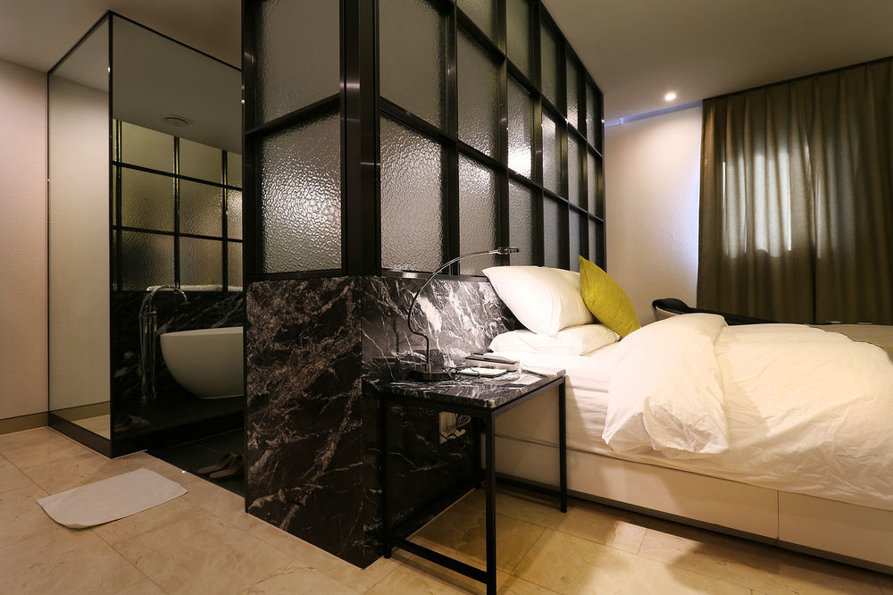 Circle Hotel Incheon Exterior photo
