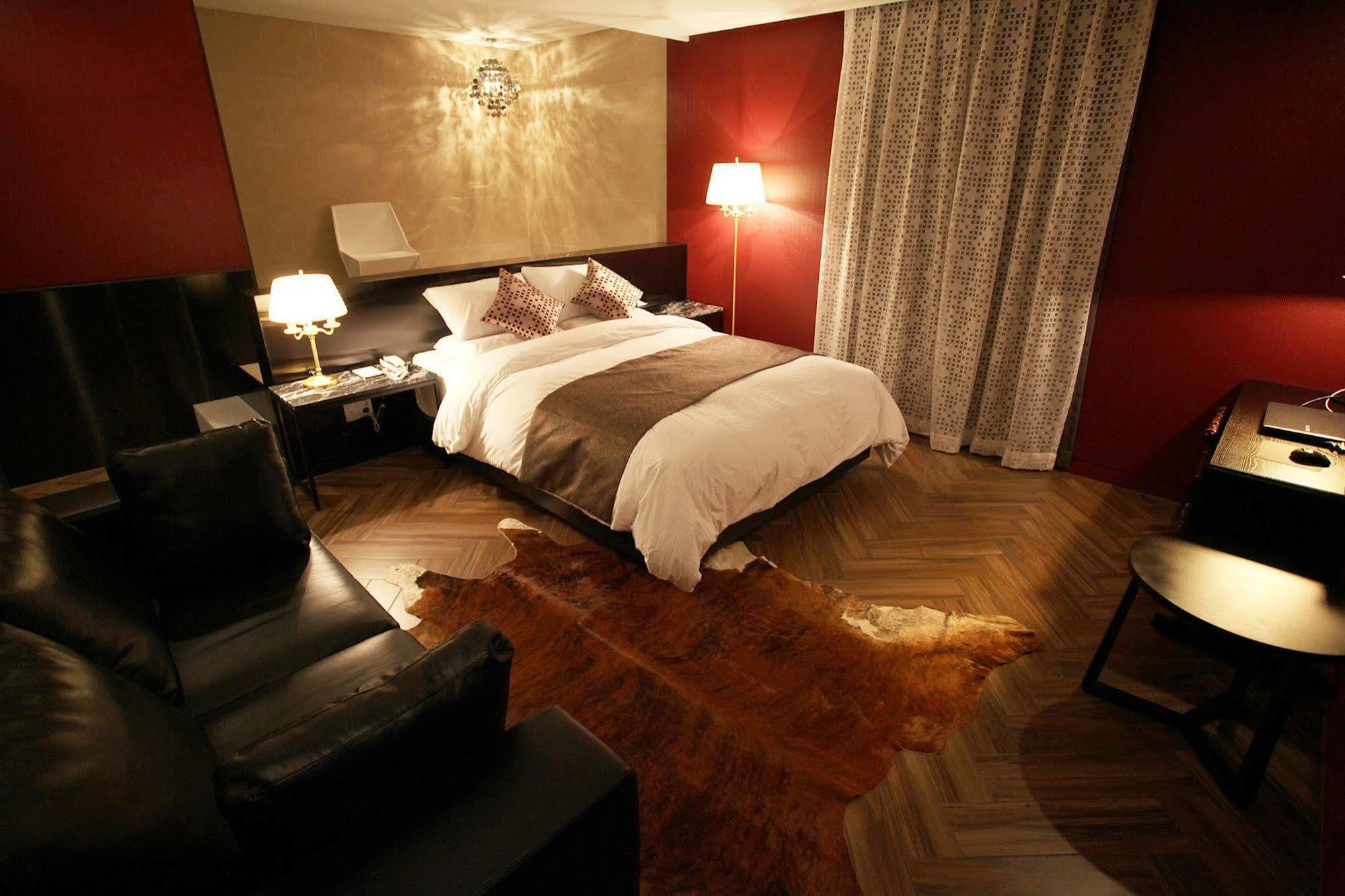 Circle Hotel Incheon Exterior photo